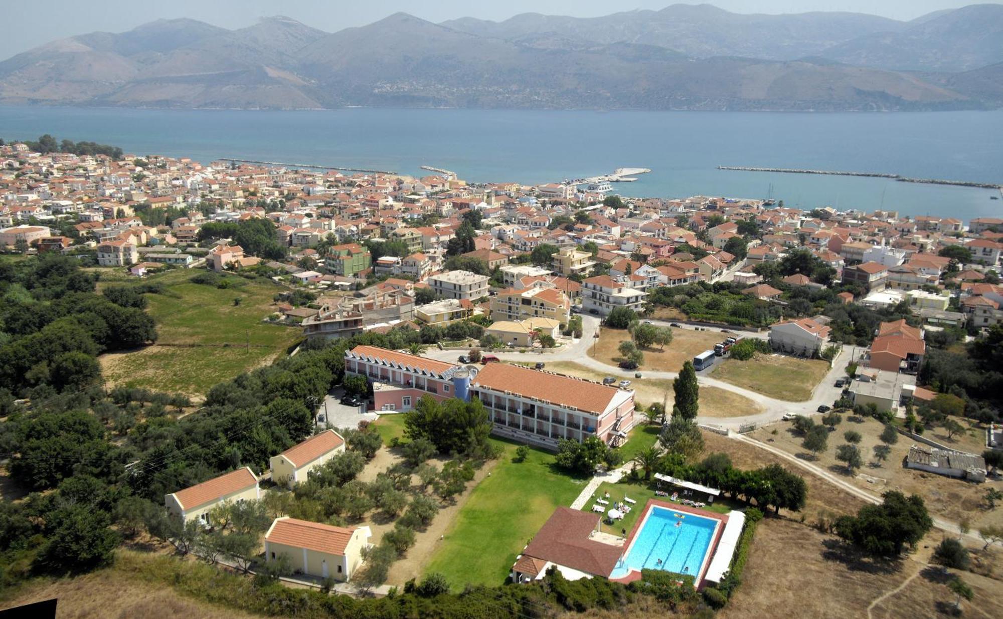 Palatino Hotel Lixouri Exterior photo