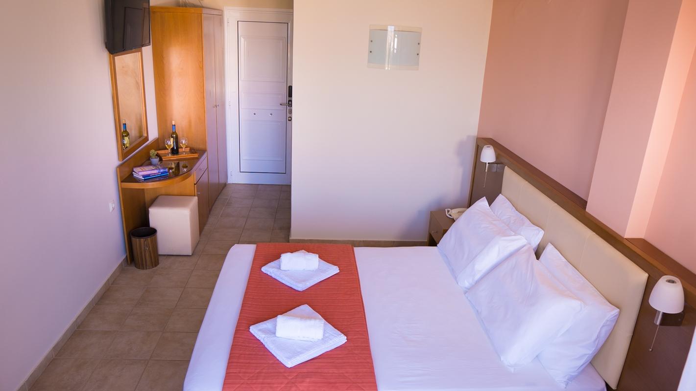 Palatino Hotel Lixouri Exterior photo